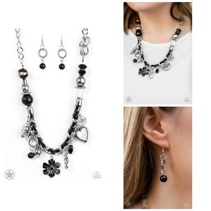 Paparazzi necklaces and earrings